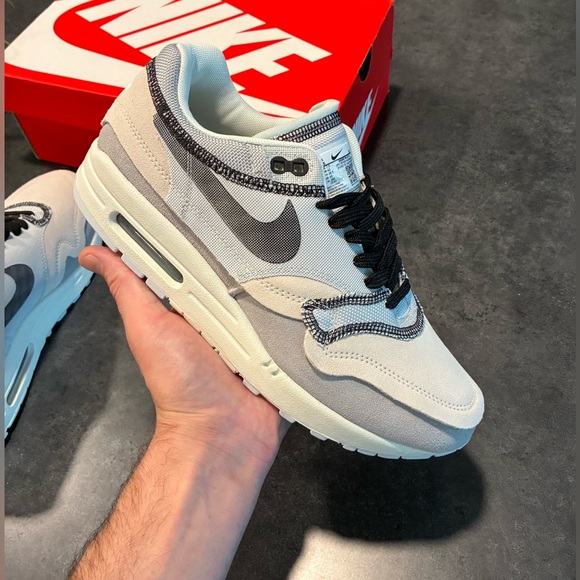 🔥Nike Air Max 1🔥 - Picture 1 of 14